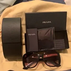 Prada | Accessories | Prada 32ps Sunglasses Black Frame  display picture 1